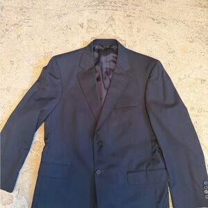Jos. A. Bank Signature Gold Collection Navy Suit - Excellent Condition